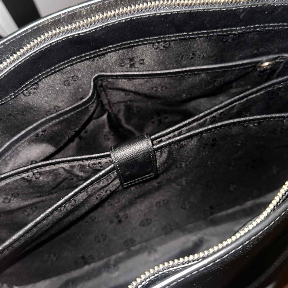 Tory Burch Black Tote/laptop bag - Picture 6 of 8